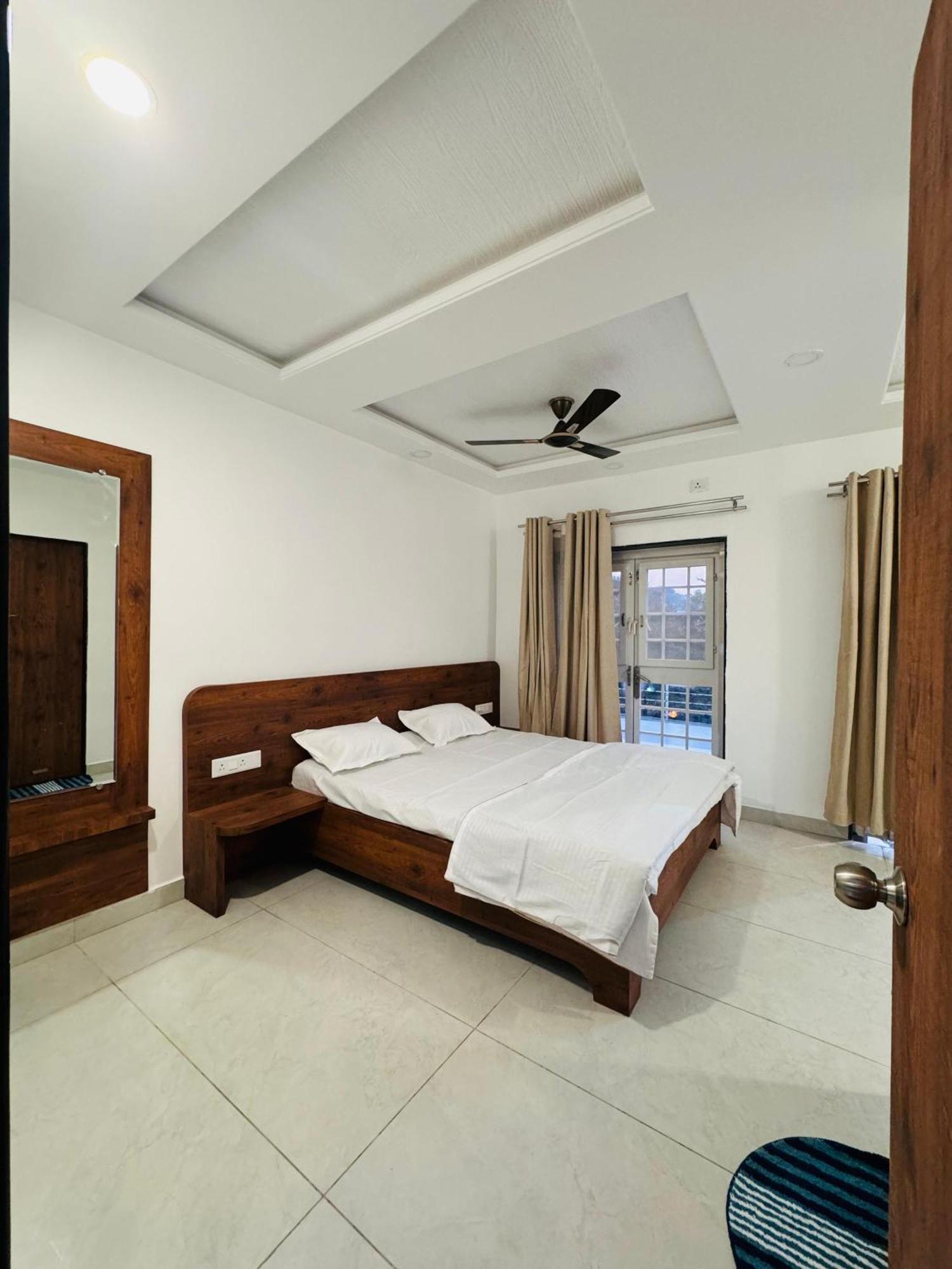 The Gulmohar, Chikhaldara Hotel Eksteriør billede
